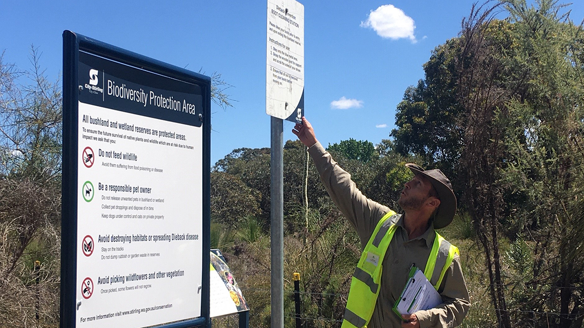 Biodiversity Protection signage at the Inglewood Triangle Reserve